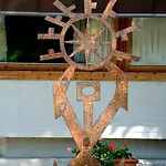 La Bussola Beach Hotel 4*