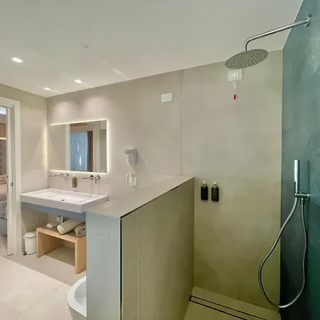 Отель La Bussola